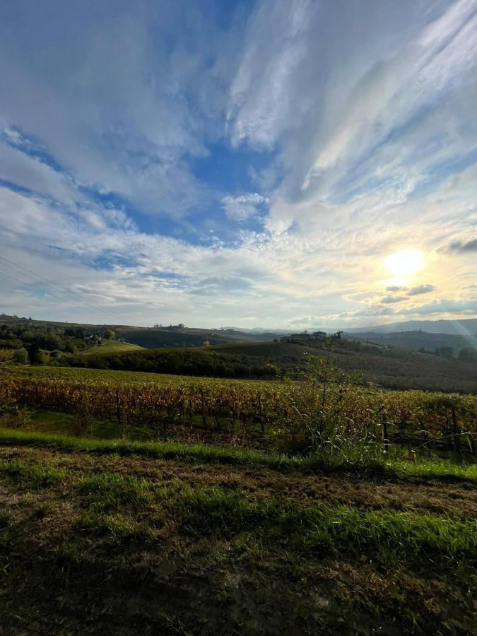 Langhe E Roero - Casa Da Angela Daire Sommariva Perno Dış mekan fotoğraf
